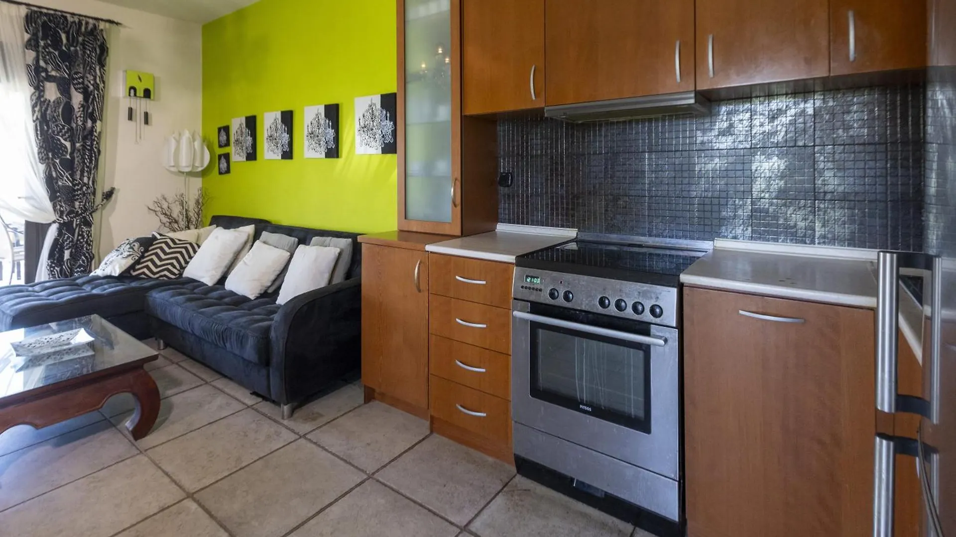 Pearl Pool Apartment 波塞蒂