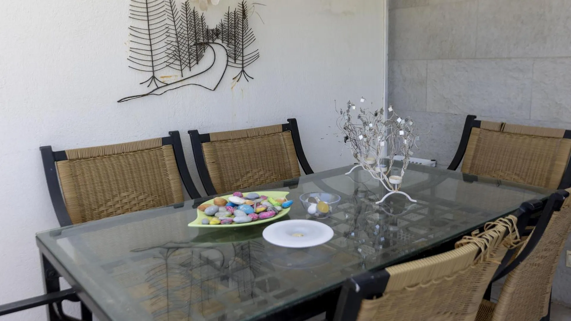 Pearl Pool Apartment 波塞蒂