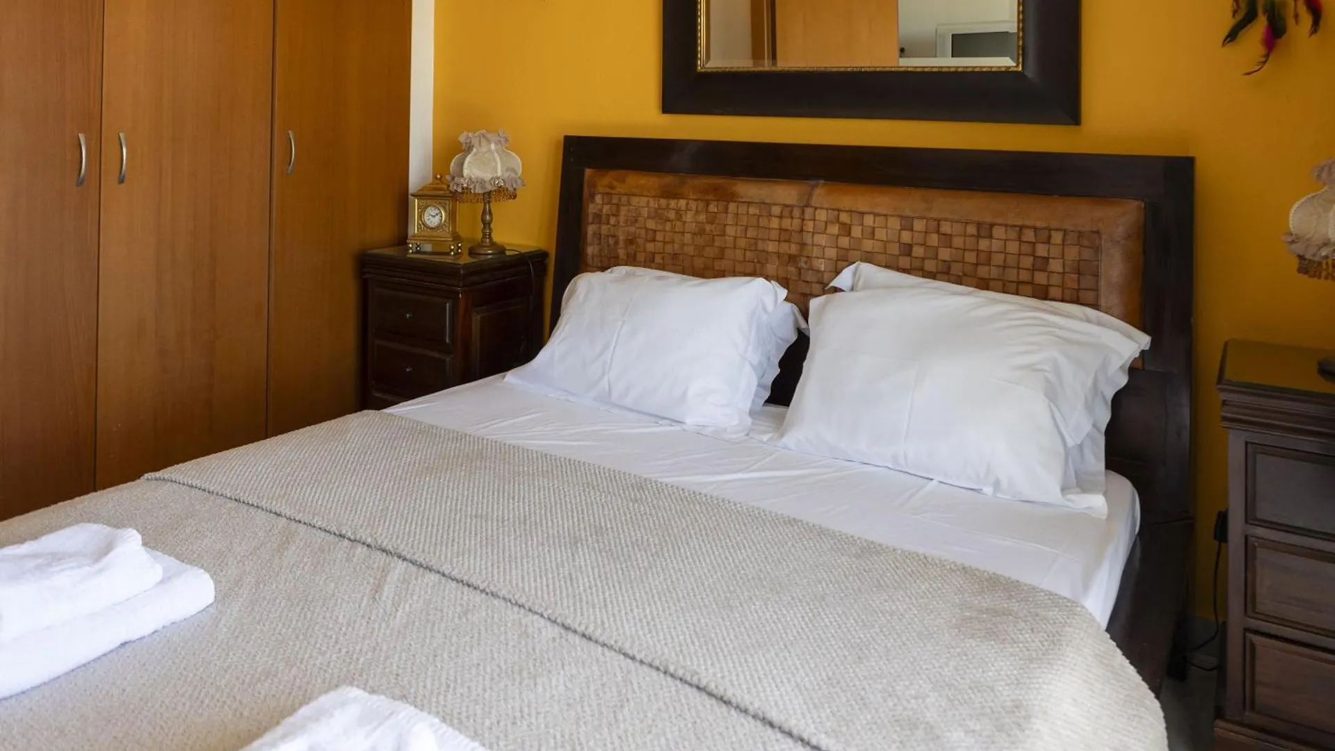 Pearl Pool Apartment 波塞蒂